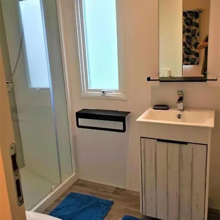 Pura Vida Gujan-Mestras